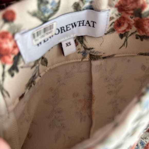 Revolve WEWOREWHAT Fit & Flare Slit Pants XS Victorian Floral Print - Picture 2 of 5